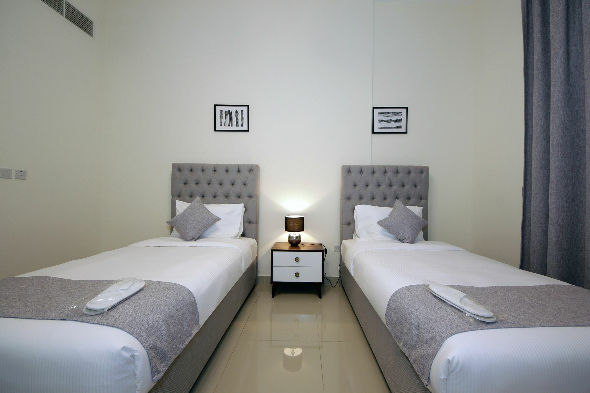 Spacious 2 Bedroom In Al Telal 11, Al Barsha 1 Dubai Exterior photo
