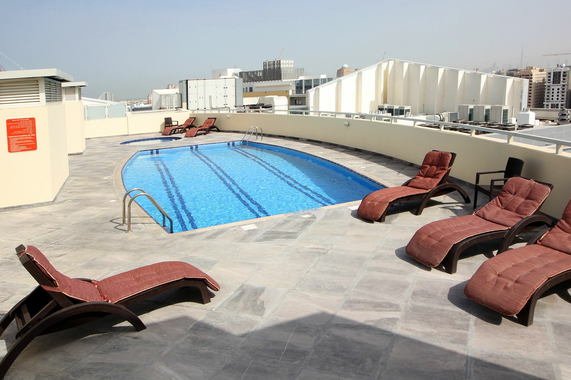 Spacious 2 Bedroom In Al Telal 11, Al Barsha 1 Dubai Exterior photo